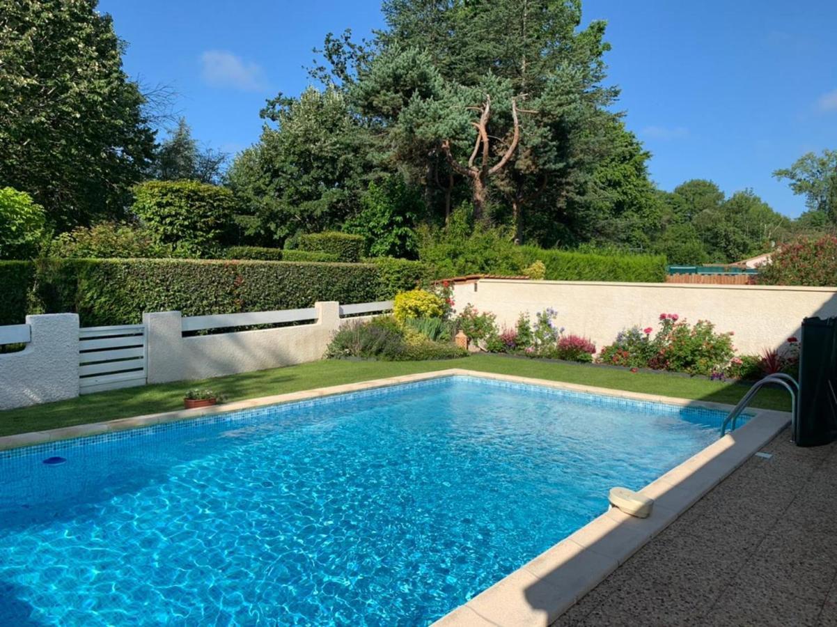 Léognan Maison Ruisseau L'Eau Blanche מראה חיצוני תמונה